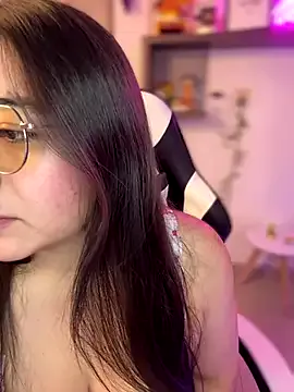 COLAMBIA_X_GURL – webcam model profile photo Image 2