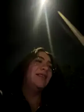 COLAMBIA_X_GURL – webcam model profile photo Image 8