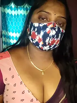 GloriaEvans – webcam model profile photo Image 9