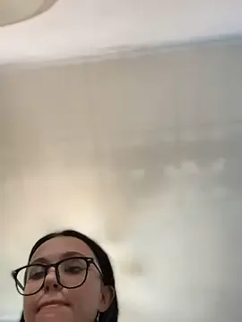 RedLipse – webcam model profile photo Image 5