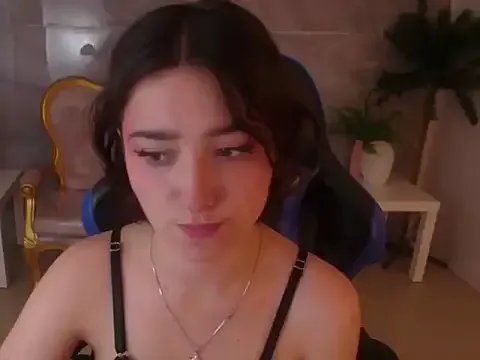 __o_weyandelii_180 – webcam model profile photo Image 4