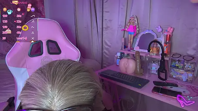 seraphine23 – webcam model profile photo Image 6