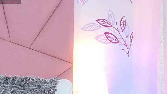 miko_nyan – webcam model profile photo Image 10