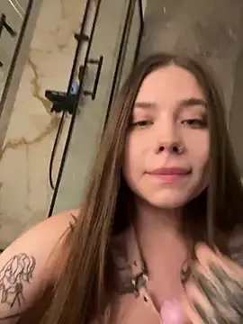 EvieEvans – webcam model profile photo Image 15