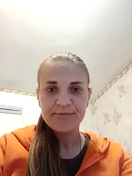 Viola3102 – webcam model profile photo