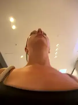 alana15 – webcam model profile photo Image 12