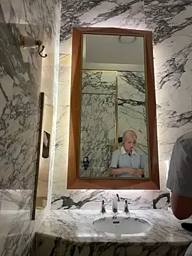 dirtypub – webcam model profile photo Image 14