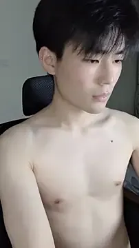 PumaShyXD – webcam model profile photo Image 4