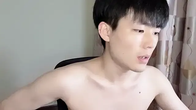 PumaShyXD – webcam model profile photo Image 9