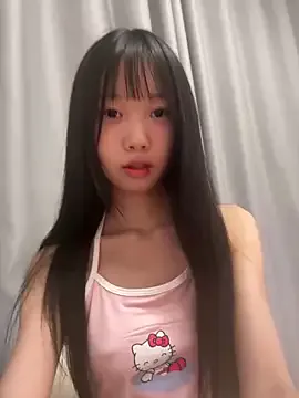 Miamix2 – webcam model profile photo Image 3