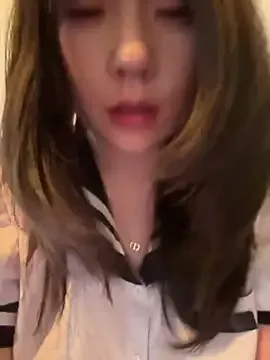 Milkyy_wway – webcam model profile photo Image 9