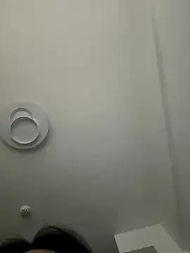 Yui-Ch06 – webcam model profile photo Image 12