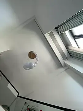 Yui-Ch06 – webcam model profile photo Image 9