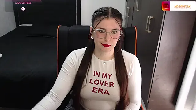 curvyflawless – webcam model profile photo Image 15