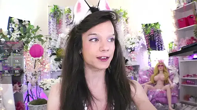 Regina_5 – webcam model profile photo Image 17