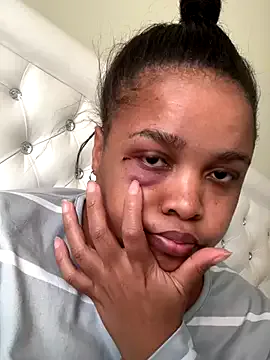 alana15 – webcam model profile photo Image 15