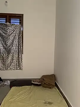 hornyshow_tv – webcam model profile photo Image 5