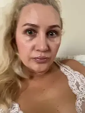 Queen_Shanuu – webcam model profile photo Image 14