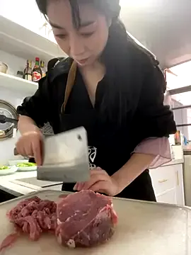 AlexxiaaMat – webcam model profile photo Image 4