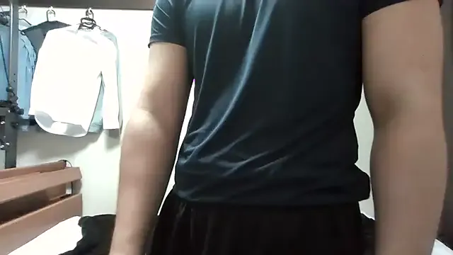 husa_Malikaa – webcam model profile photo Image 16