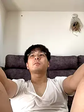 AllaTousNew – webcam model profile photo Image 17