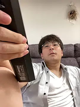 AllaTousNew – webcam model profile photo Image 18