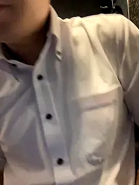 AllaTousNew – webcam model profile photo Image 8