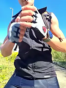 curvyflawless – webcam model profile photo Image 16