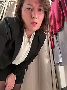 melana_love – webcam model profile photo Image 10