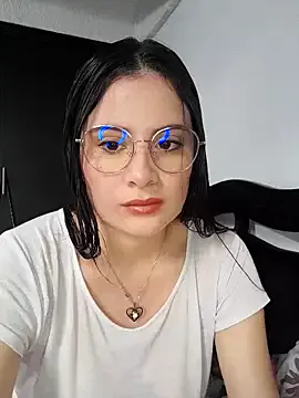 Anaya77 – webcam model profile photo Image 7