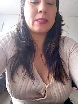 El-Jouri – webcam model profile photo Image 11