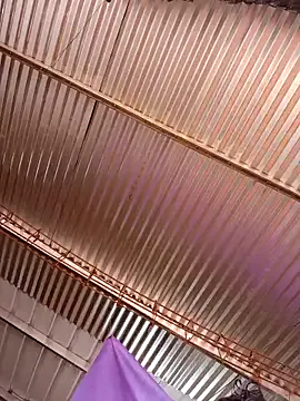 little_shadow – webcam model profile photo Image 17