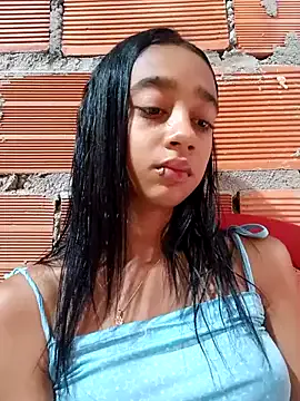 little_shadow – webcam model profile photo Image 2