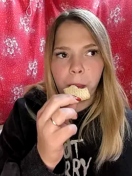 hotmilfbitch – webcam model profile photo Image 16