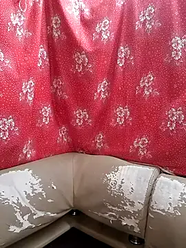 hotmilfbitch – webcam model profile photo Image 17