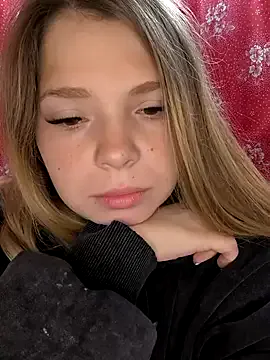 hotmilfbitch – webcam model profile photo Image 19